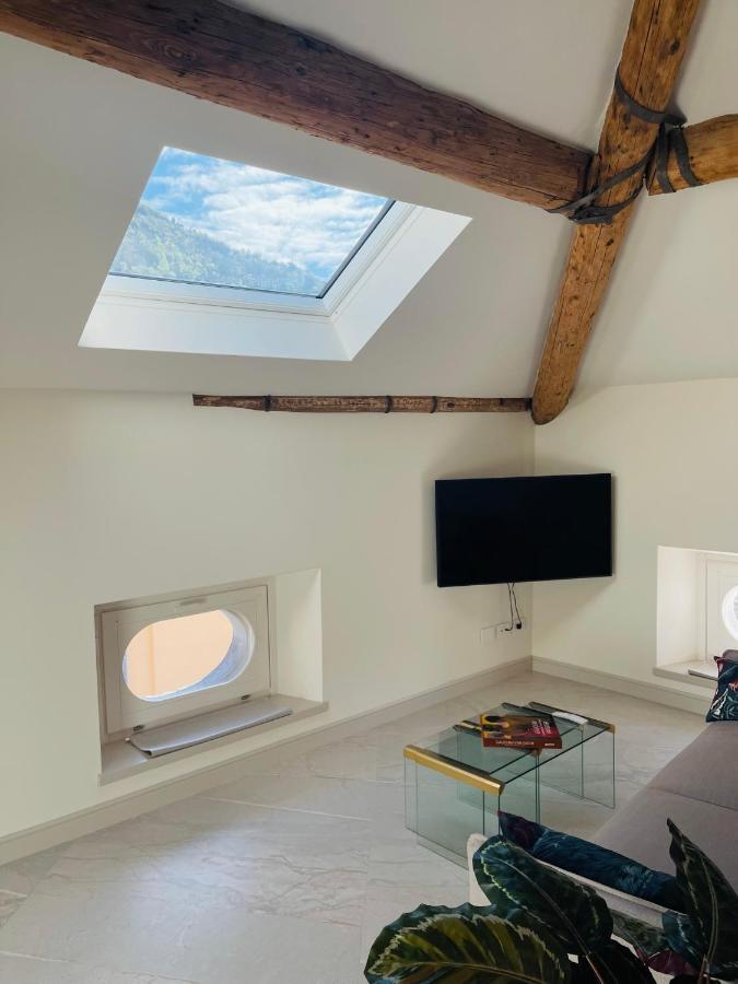 Lake Como Skyview Luaran gambar